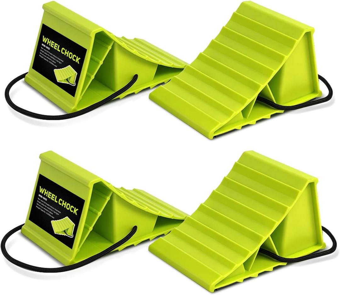 HOXWELL 2 Pair Wheel Chocks for Travel Trailers, Non Slip Heavy Duty Green Wheel Chock with Rope, Lightweight Wheel Stoppers for Cars Campers Trucks RVs, Easy to Carry & Suitable for Most Tyre Sizes