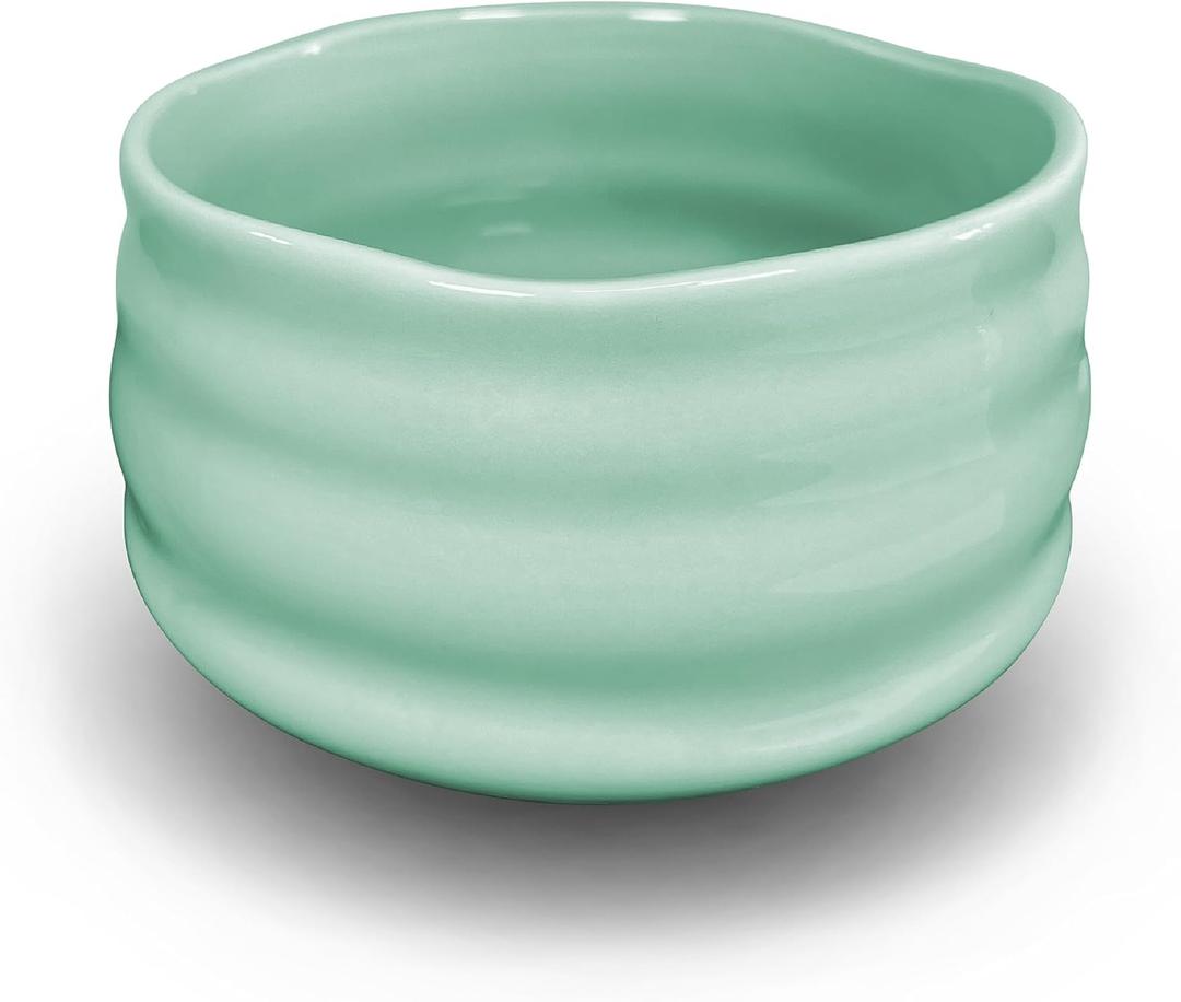 AIYICIII Ceramic Matcha Bowl, Handmade Japanese Green Tea Cup,Matcha Whisk Bowl For Ceremony Chawan 500ml 17oz (Light Greenish Blue)