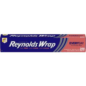 Reynolds Wrap Everyday Strength Aluminum Foil Roll, Freezer Safe and Grill Safe, Great for Foil Packets and Home Cooking, 12 Inches Wide, 200 Total Sq. Ft.
