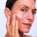 Clarins Super Restorative Day Cream, Broad Spectrum SPF 15 Sunscreen | Anti-Aging Moisturizer For Mature Skin Weakened By Hormonal Changes | Replenishes, Illuminates & Densifies Skin|Targets Wrinkles