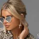 Jessica Simpson Women's Metal Aviator Pilot Sunglasses