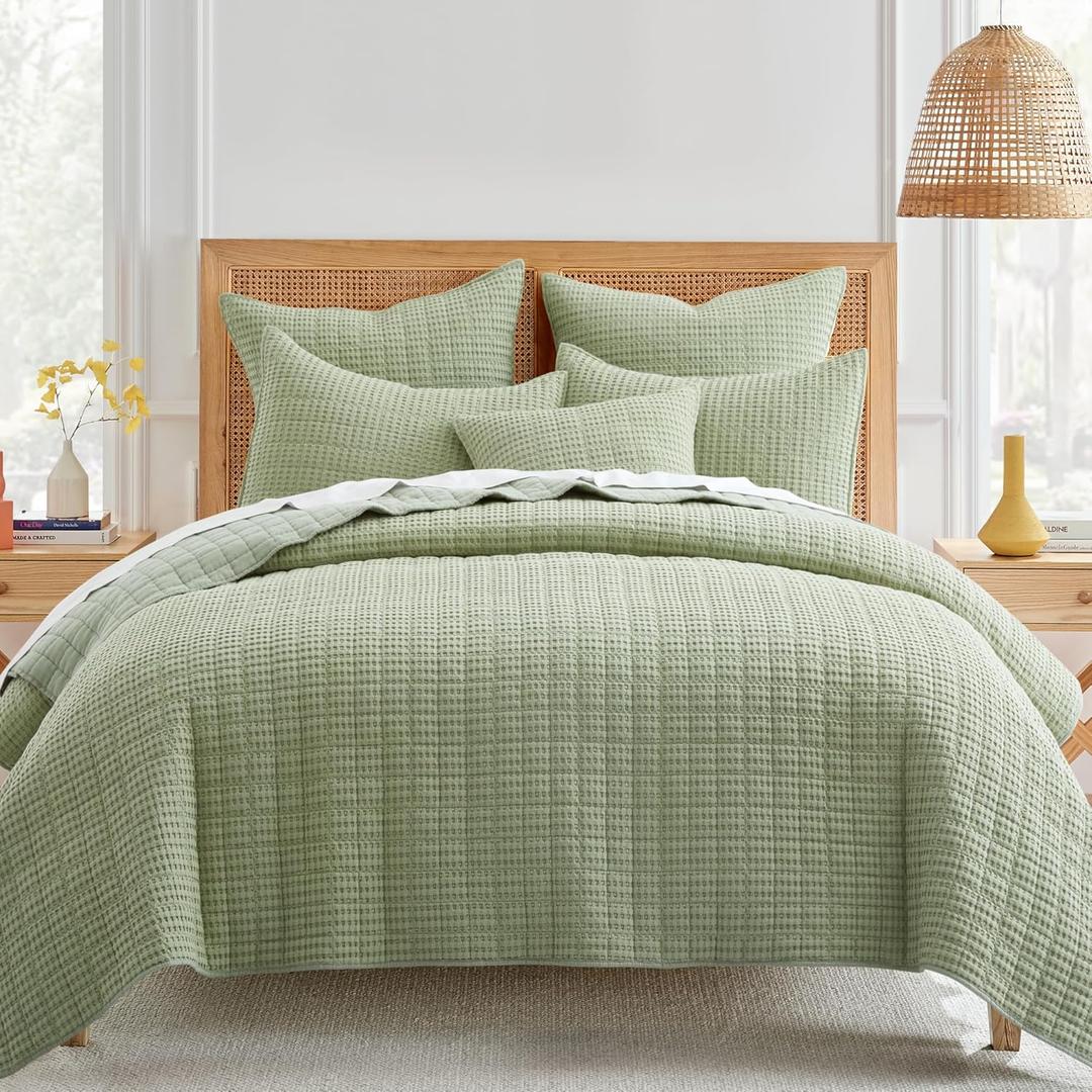 Levtex Home Mills Waffle Full/Queen Quilt Set (88x92in) with 2 Pillow Shams (26x20in) - Desert Sage - 100% Cotton Full/Queen Size Quilt Bedding Set - Lightweight, Soft, Pre-Washed