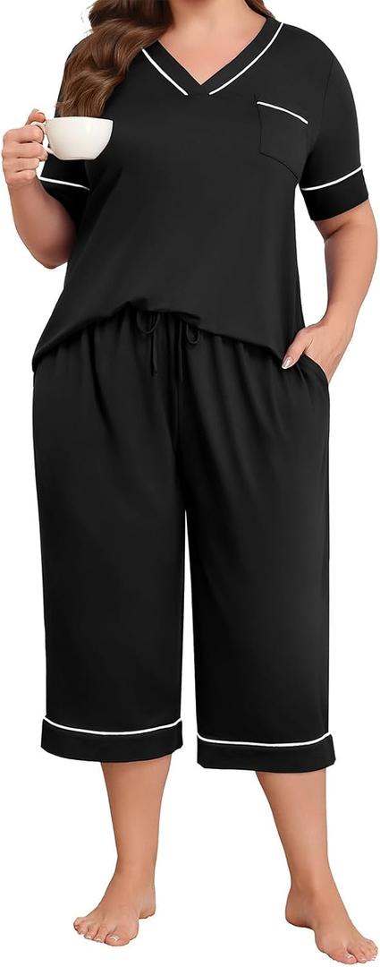Lastshe Plus Size Womens Pajama Set 2 Piece V Neck Short Sleeve Capri Pants Loungewear Pjs Lounge Set Knit Soft with Pockets (Black, L)