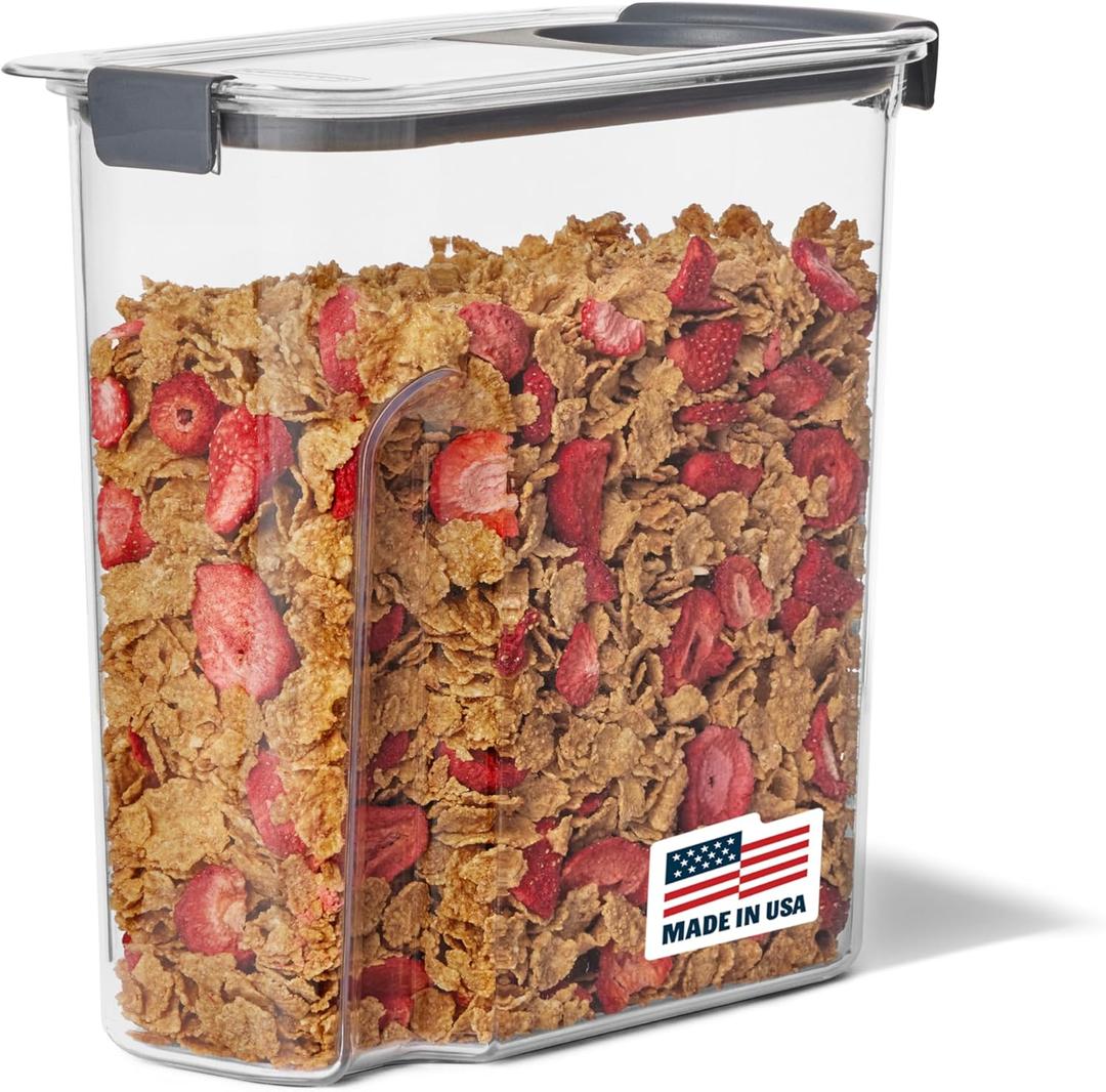 Rubbermaid Brilliance Airtight Cereal Food Storage Container, Shatterproof, BPAFree and DishwasherSafe, 32oz Capacity