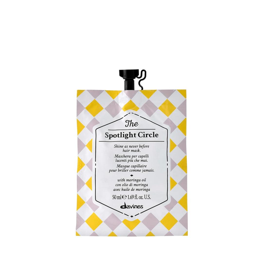 Davines The Spotlight Circle, Extra Shine Boosting Hair Mask - Polishes & Smooths for Glossy Color - Moringa Oil Formula Illuminates Dull Hair Weightlessly, 1.69 Fl Oz