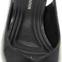 BCBGeneration Women's Kindy, Size 6