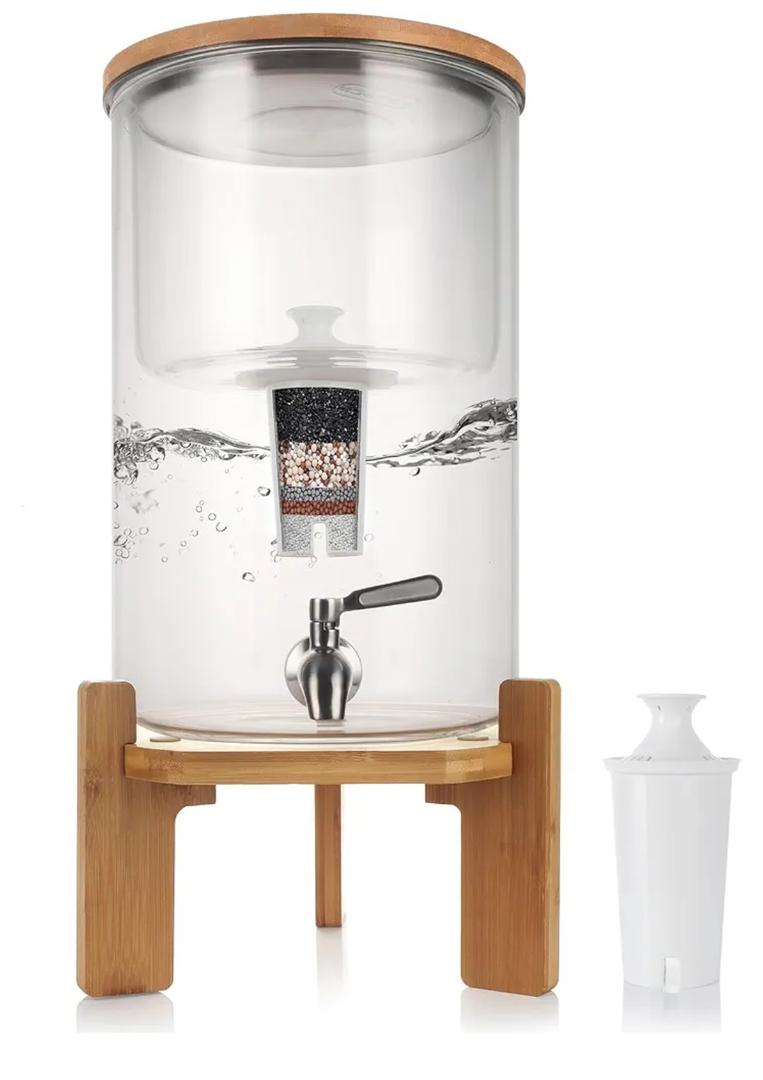Glass Water Filter Pitcher,2.25 Gallon Water Filter Dispenser with Filter,BPA-Free,Reduces Chlorine and More,Softens the Water,Large Clearly Filtered Water Pitcher for Home,Office and Kitchen