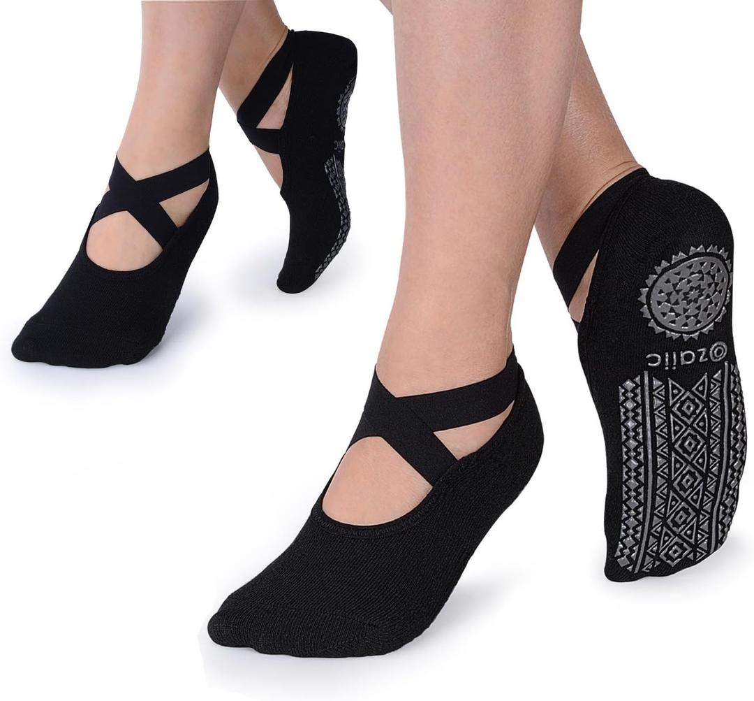 Ozaiic Yoga Socks for Women Non-Slip Grips & Straps, Ideal for Pilates, Pure Barre, Ballet, Dance, Barefoot Workout (One Size, Black-2 Pairs)