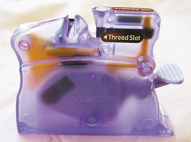 Clover Needle Threader Assortment Pastel (4057CV)