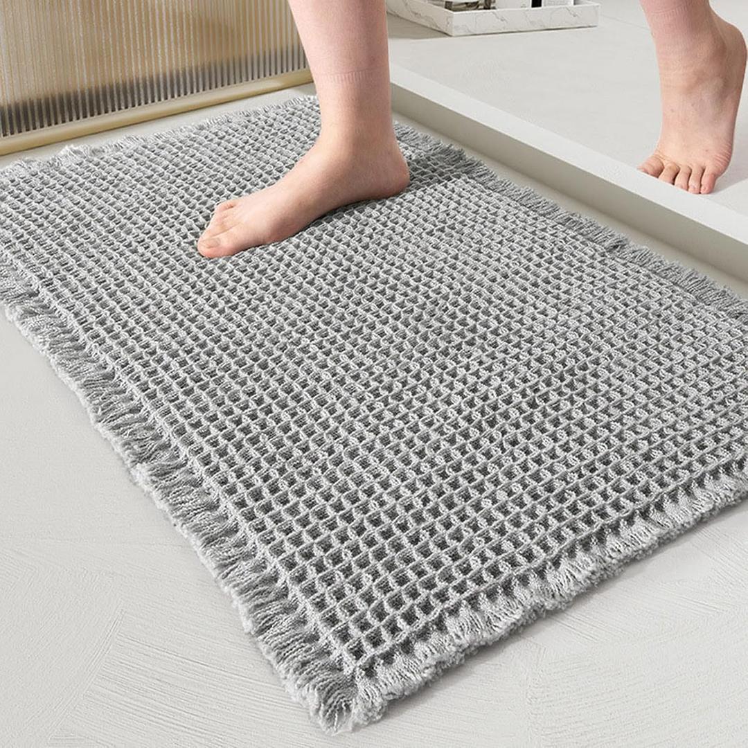 Waffle Bathroom Rugs Super Absorbent Non Slip Bath Mats Quick Dry Ultra Soft Shower Mats Machine Washable Bathroom Rugs with Tassels, Grey, 24*17 inch (2 Pack)