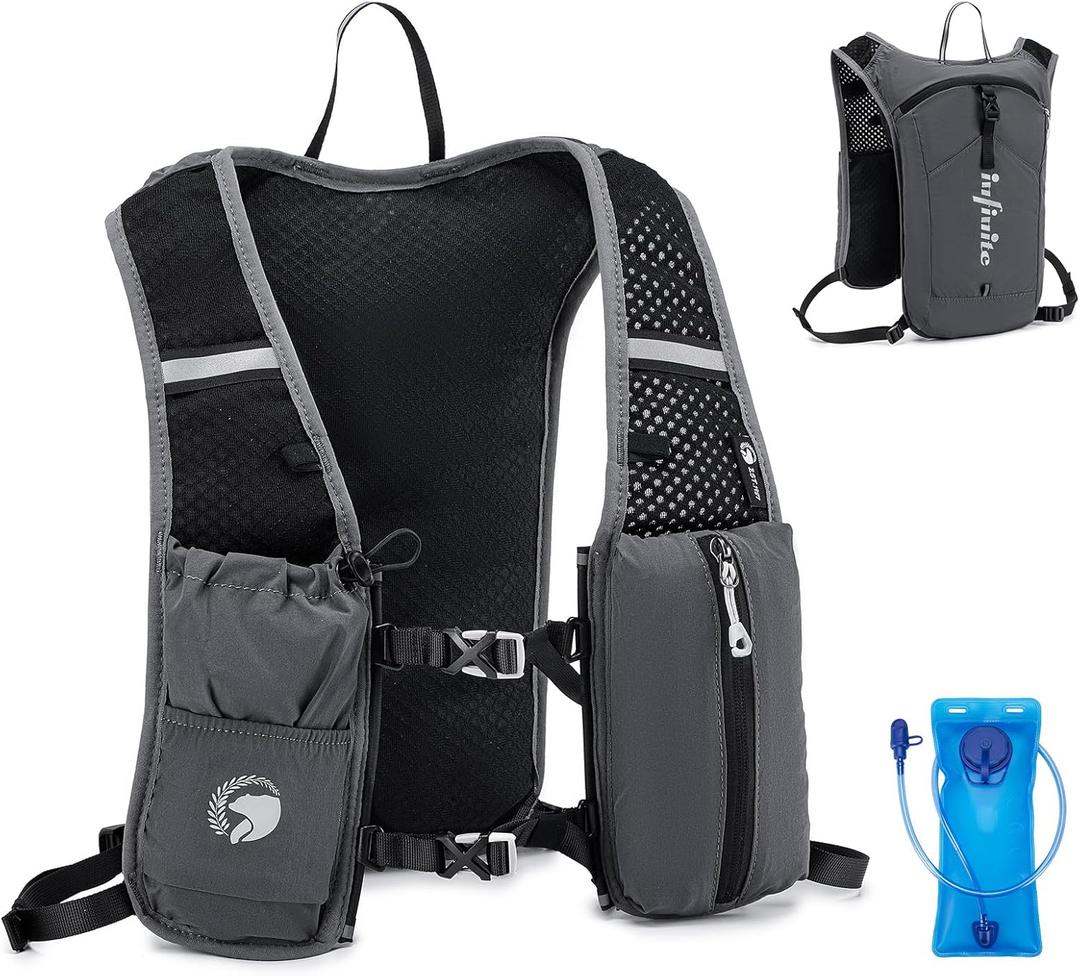 Lightweight Running Vest for Women Men, Adjustable Chest Straps Running Hydration Vest with 1.5L Water Bladder for Hiking Trail Running Cycling Race Marathon