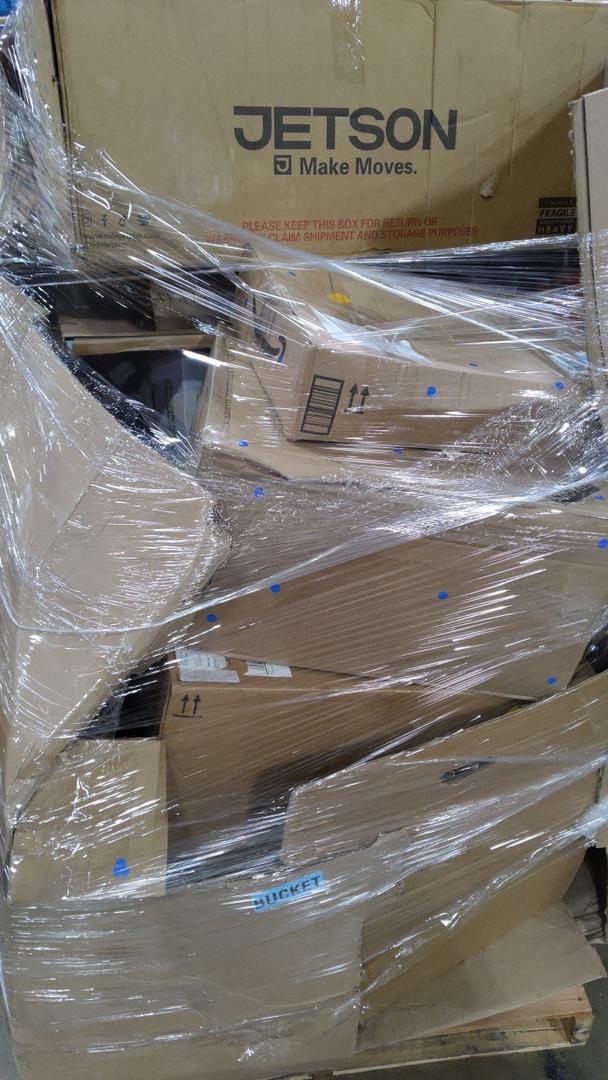 Pallet of Salvage Items