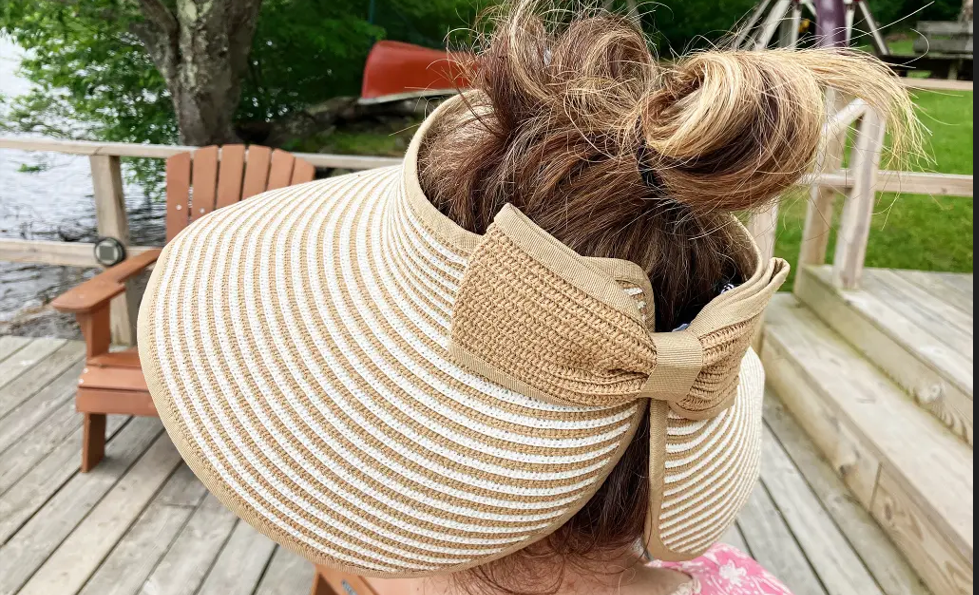  Sun Hats for Women Wide Brim Beach Hat Straw Visor Ponytail Summer UV Packable Foldable Beach Vacation Essentials, Khaki Beige Stripe