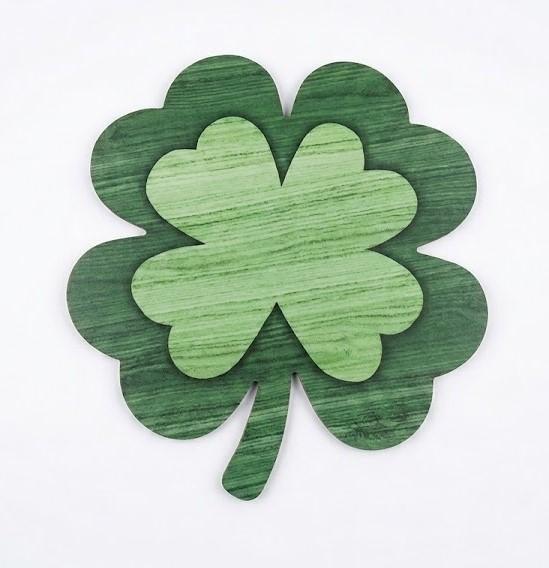 St Patricks Day Door Decorations, Shamrock Wooden Sign for Saint Patrick's Day Decor, Shamrock Hanging Decoration for Front Door and Wall (Green)