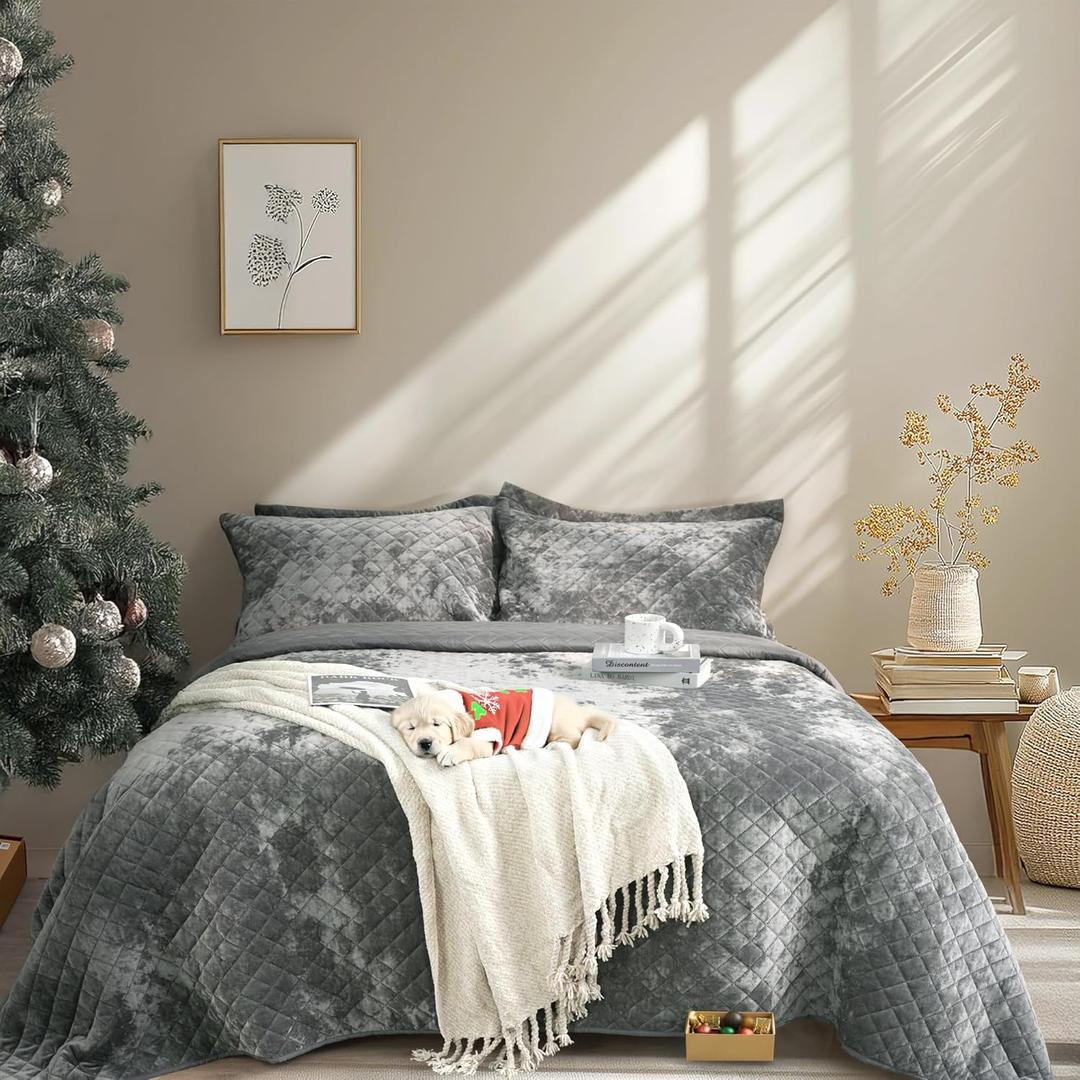 Velvet Quilt Set King Size 3 Piece Crushed Velvet Bedding with Shams, All Season Soft Bedding Set, Machine Washable, Oeko-TEX Certified & Gift-Worthy Design (King (106"x96"), Dark Grey- Velvet)