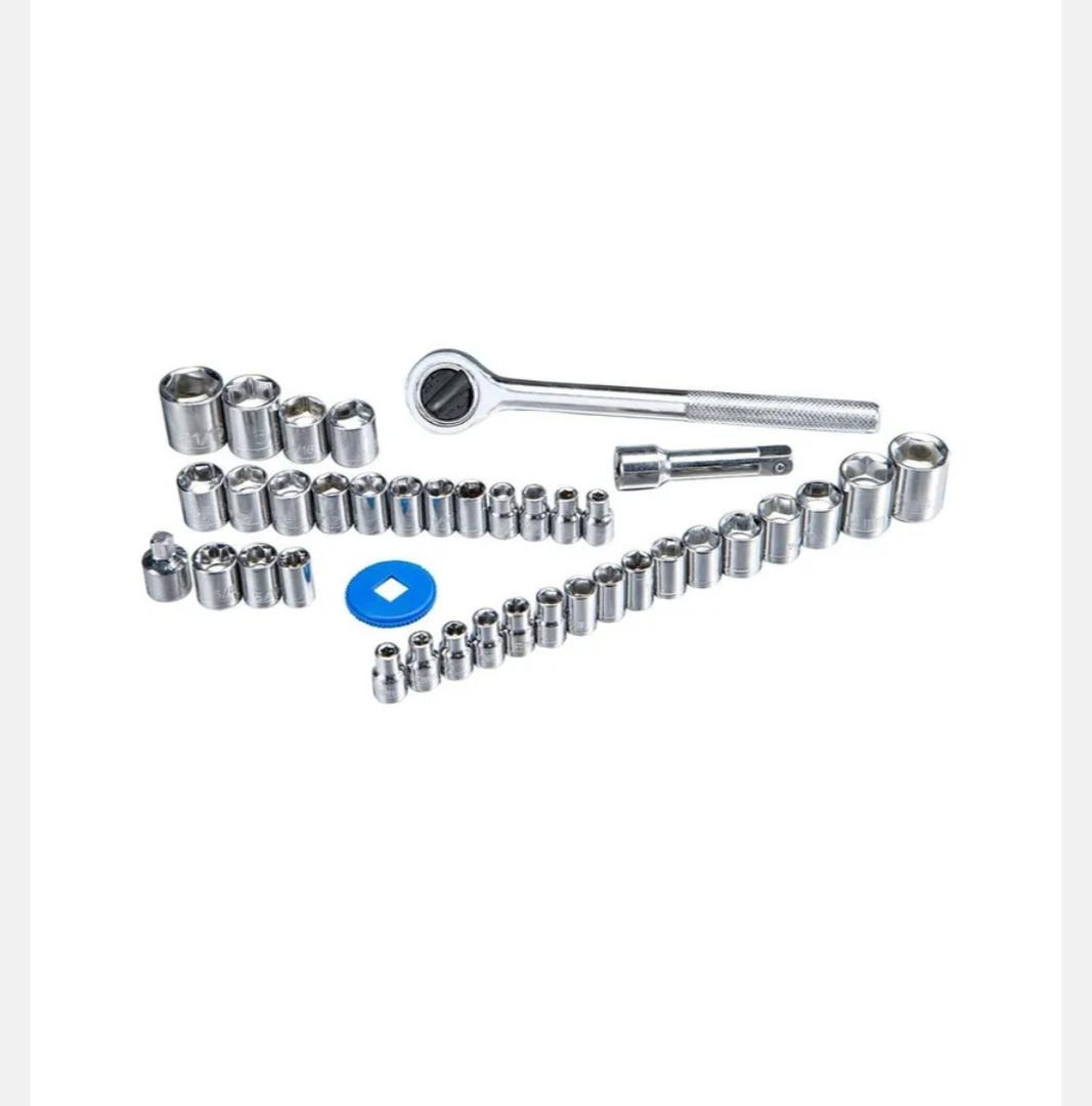 PITTSBURGH 3/8 in., 1/4 in. Drive SAE and Metric Socket Set, 40-Piece