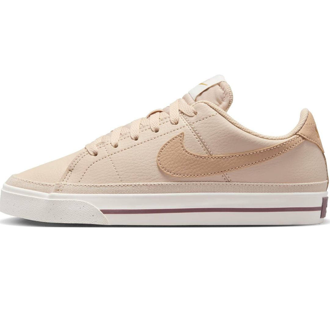 Nike Women's Sports Low Top Shoes,  Size 7