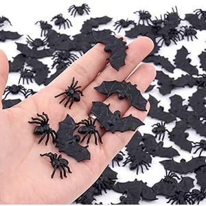WHXGQ 200 Pcs Plastic Bats Spiders Halloween Mini Bats and Fake Spiders for Decorations Creepy Scary Prank Toys Plastic Insec Toys Halloween Miniatures