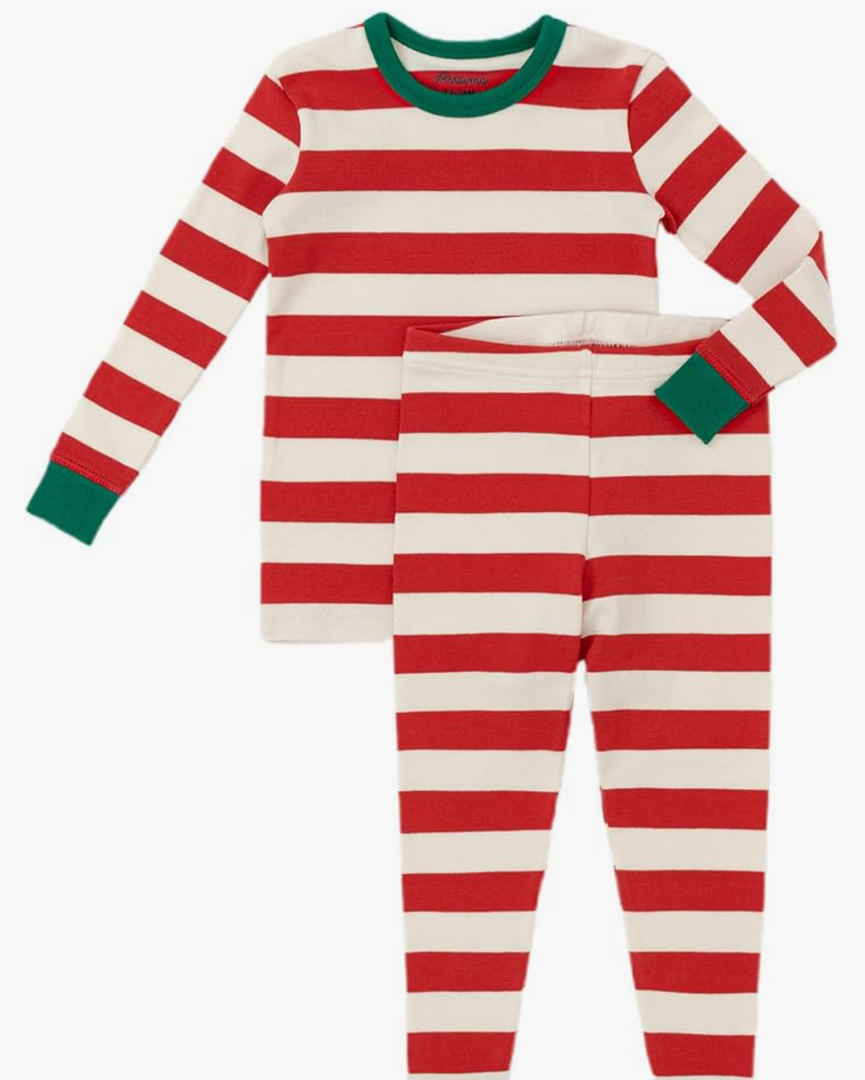 AVAUMA Pajama Set Cute Snug fit Christmas Pattern Design Pjs Cotton Sleepwear Size M