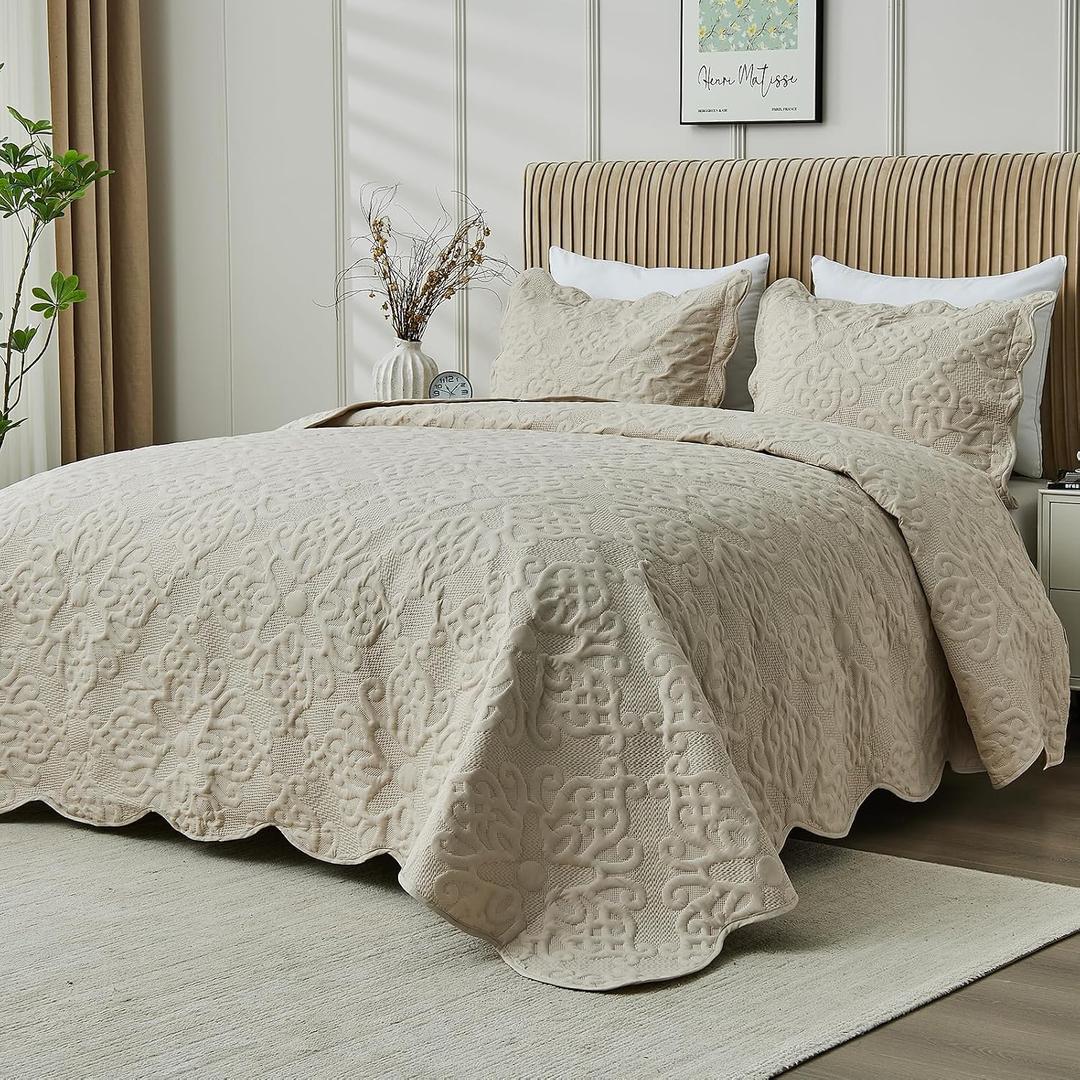 Oversized King Bedspreads 128x120 Extra Wide Quilt for Tall King California King Bed Lightweight 3 Piece Quilted Coverlet Pillow Shams Set Beige