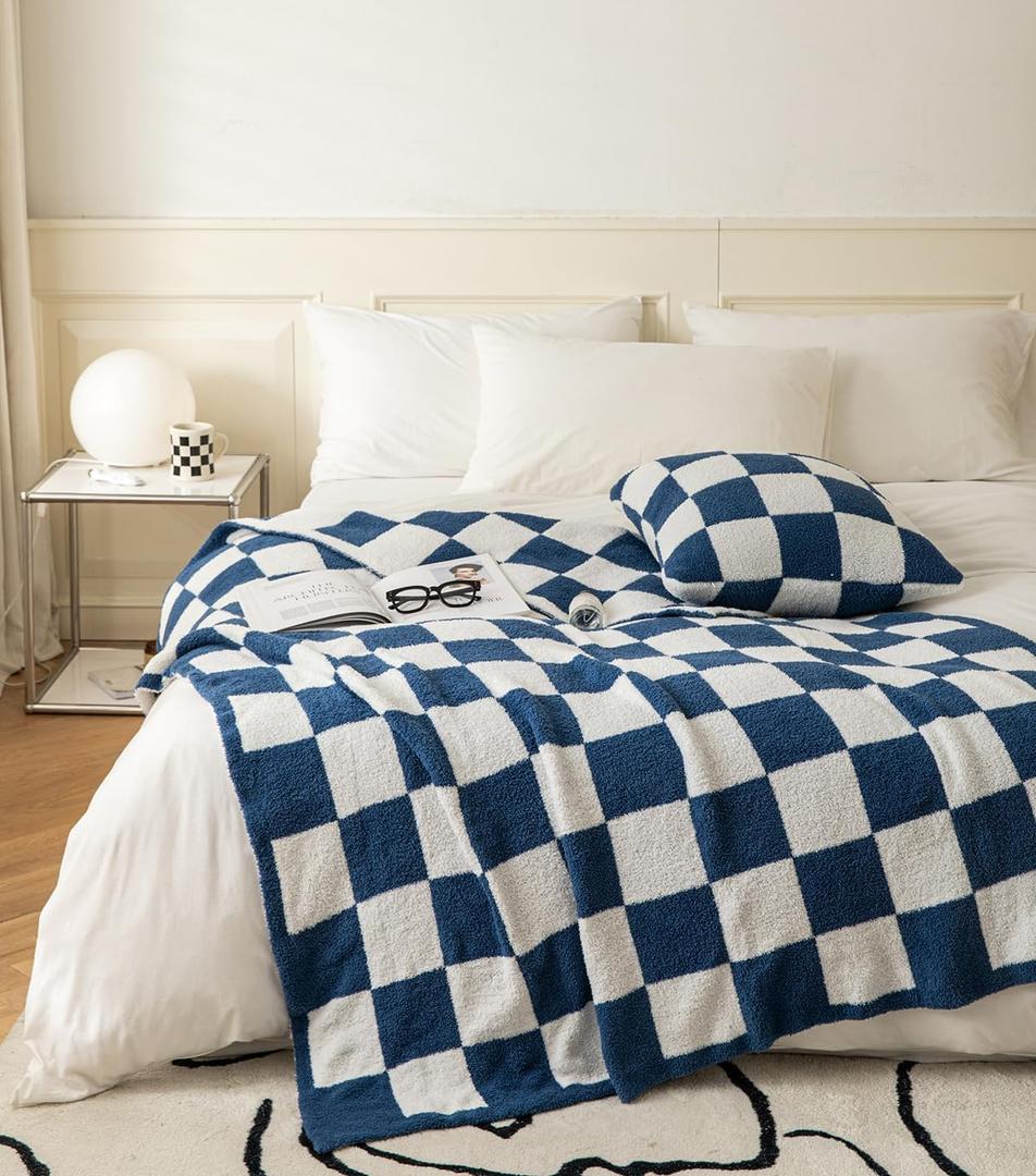 Ultra-Soft Buffalo Checkerboard Grid Fluffy Microfiber Knitted Throw Blanket Super Cozy Lightweight Checkered Bed Blanket for Sofa Couch Bed Navy 51"X63"