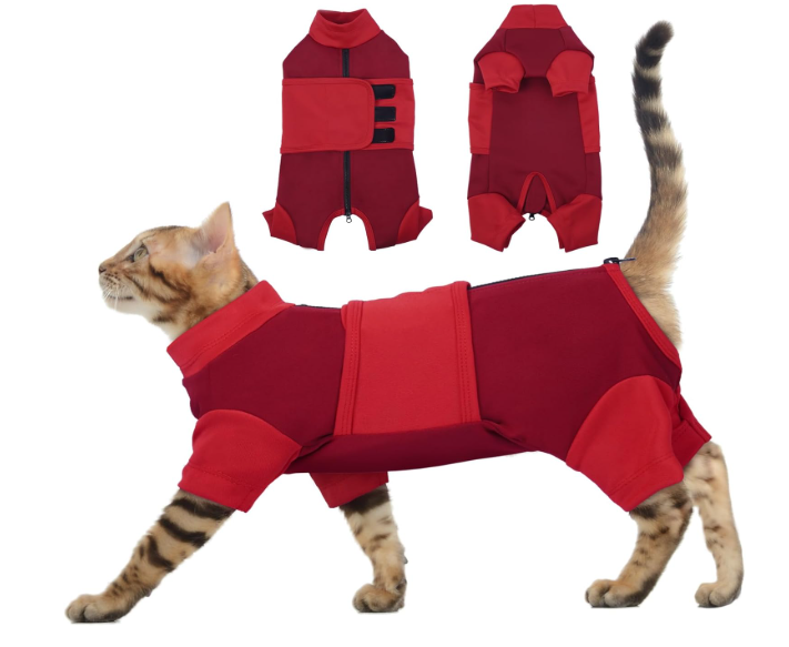 Cat Anxiety Jacket, Adjustable Cat Anxiety Suit with Zipper, Cats Anxiety Vest for Fireworks, Thunderstorm, Travel, Separation, Anxiety Calming Vest Wrap for Cats (Small, Red)