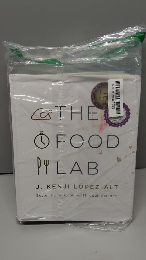 The Food Lab: Better Home Cooking Through Science (Hardcover)