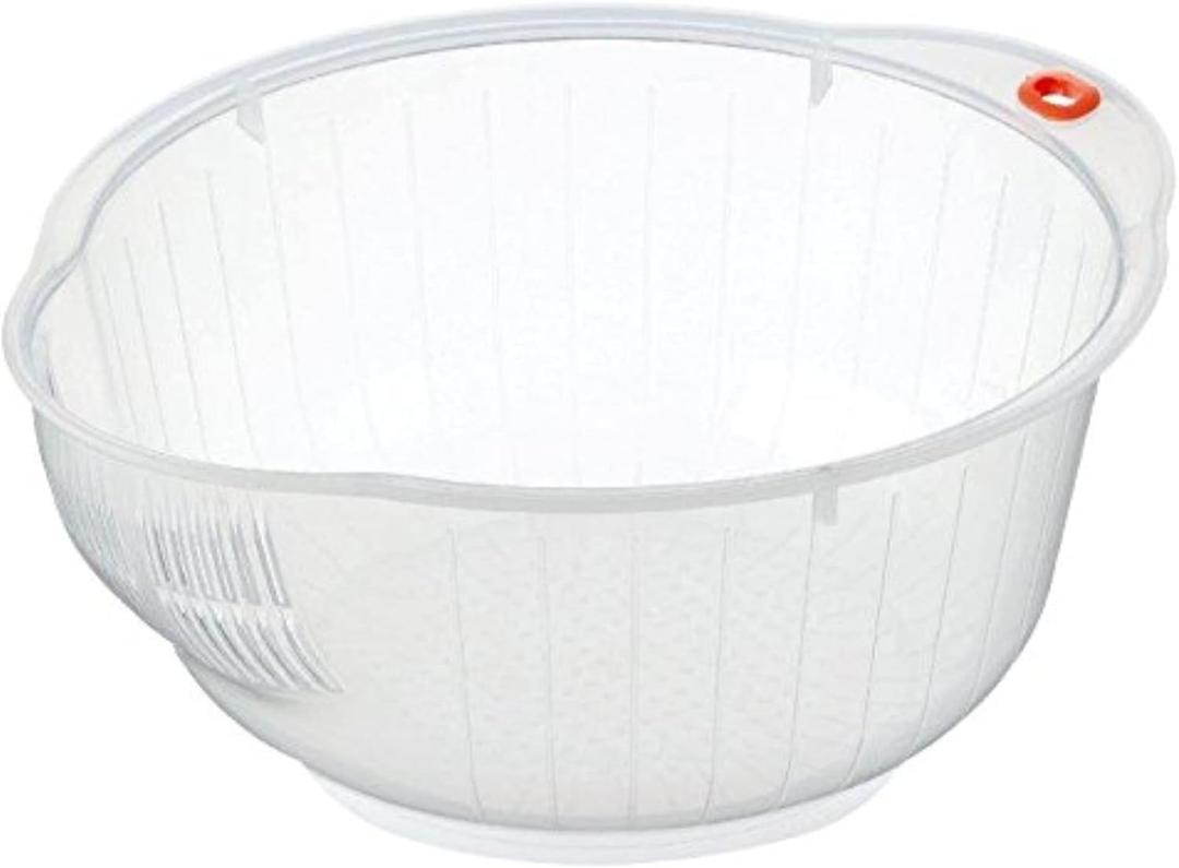 Inomata Plastic Japanese Rice Washing Bowl with Strainer, 2 quart