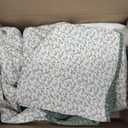 vctops Farmhouse Green 2 Piece Embroidered Floral Quilted Bedspread Quilt Set 100% Cotton Reversible Patchwork Coverlet Set 1 Quilt and 1 Pillow Sham (Green,Twin)