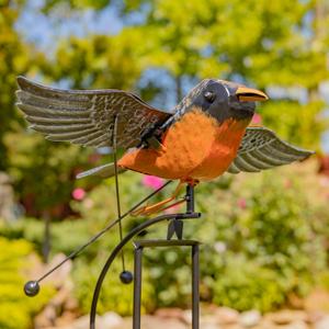 Flying Bird Iron Garden Swing Stake (Robin)