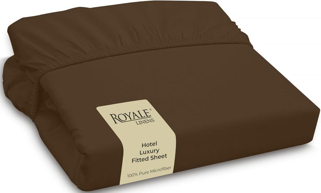 Royale Linens Fitted Sheet Full - Ultra Soft 1800 Brushed Microfiber - Hotel Luxury Bottom Sheets - Wrinkle Free & Fade Resistant - Deep Pocket Fitted Sheet Only (Full, Chocolate)