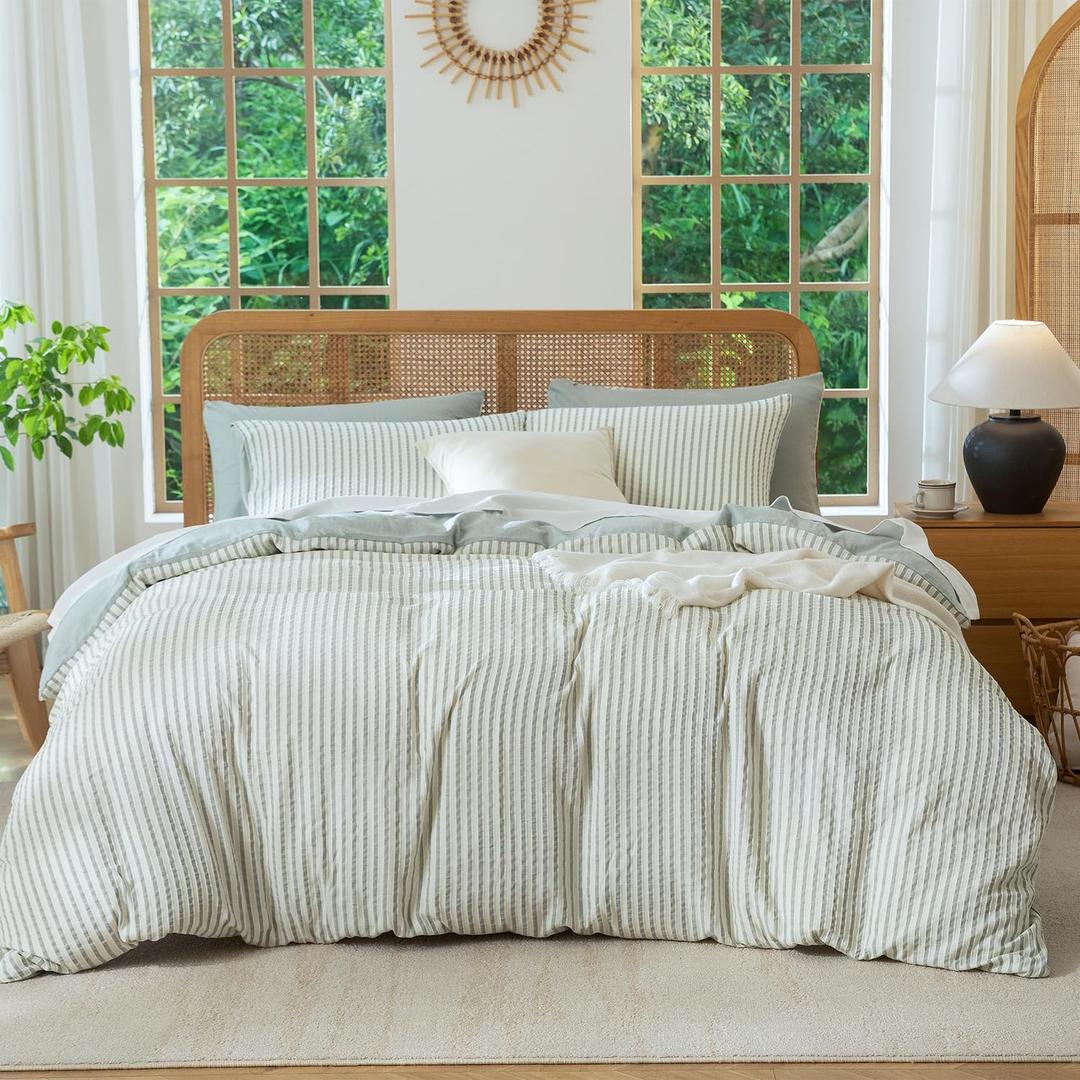 Green Striped Comforter Set Queen - 3 Pieces Bedding Comforter Set for All Season, Soft Lightweight Washed Microfiber, 1 Striped Comforter and 2 Pillowcases (Green, Queen Size)