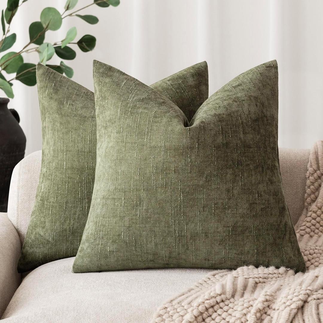 Foindtower Pack of 2 Soft Textured Chenille Throw Decorative Pillow Covers Square Accent Solid Cushion Cover Cozy Neutral Farmhouse Pillow Case for Couch Sofa Bedroom Living Room 20x20 Inch,Dark Green (Chive)