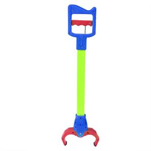 Claw Grabber Toy, Children Intelligence Grabber Toys Hand Claw Grabber Kids Grabbing Pick Up Toys (Green)