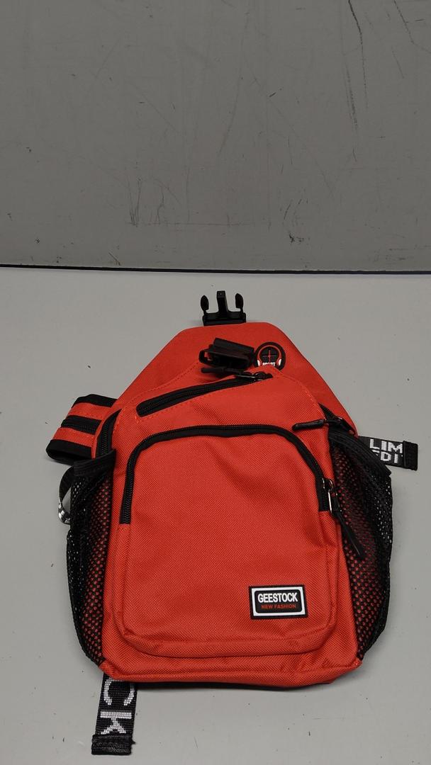 Geestock Convertible Crossbody Bag for Women Men Small Backpack, Lightweight Waterproof Sling Bag Cross Body Backpack for Travel, Hiking & Everyday Use (Red, Small)