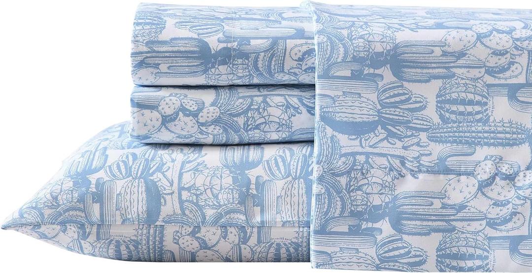 Wrangler - Queen Size Sheet Set, Ultra-Soft & Wrinkle-Resistant Bedding for Year Round Comfort, Deep Pockets, Bed Sheets with Matching Fitted Sheet & Pillowcases (Cactus Toile Blue)