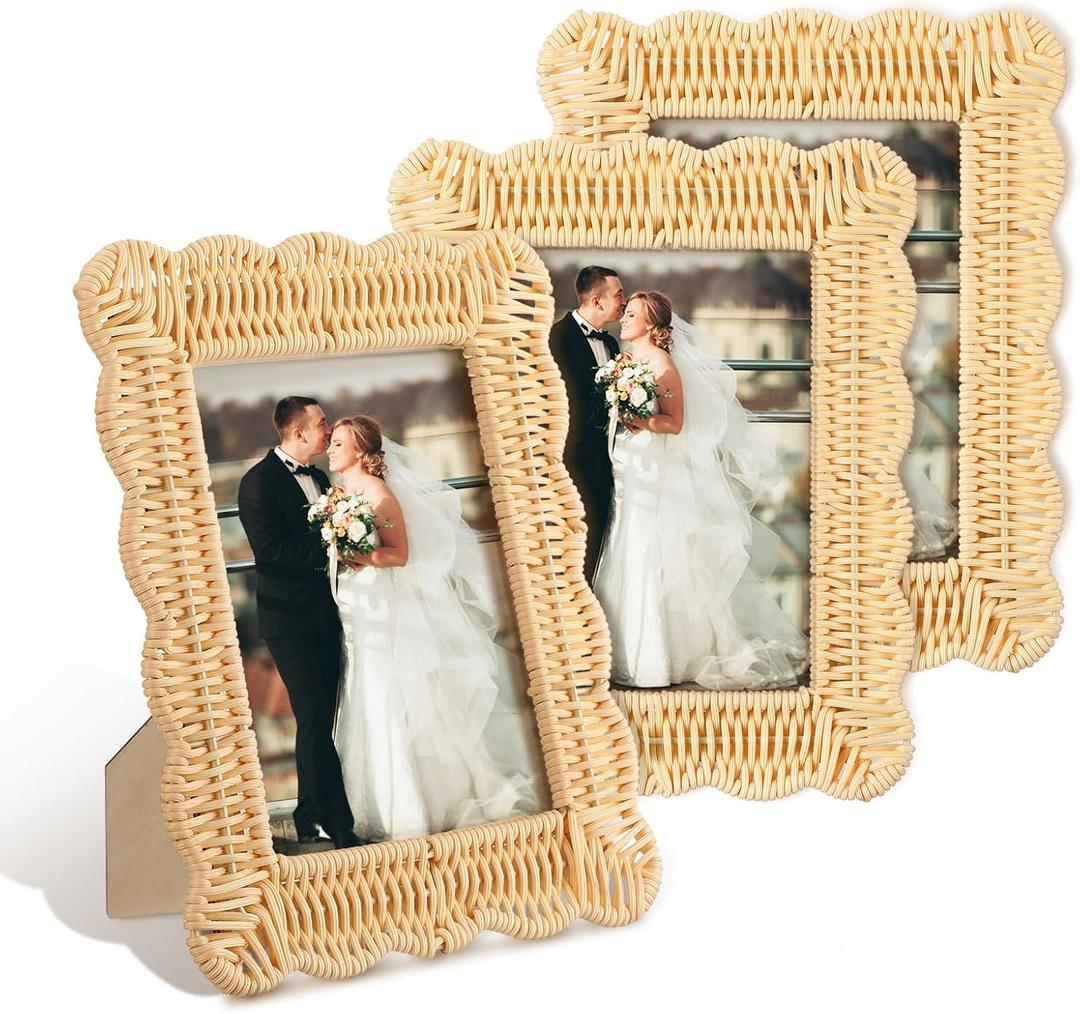 CroBlissful 3 Pcs Scalloped Wicker Weave Rattan Photo Frame for Picture Handmade Rattan Photo Frames Wall Decor Boho Farmhouse Style Tabletop Display Decorative Home Bookshelf (5 x 7,Neutral)