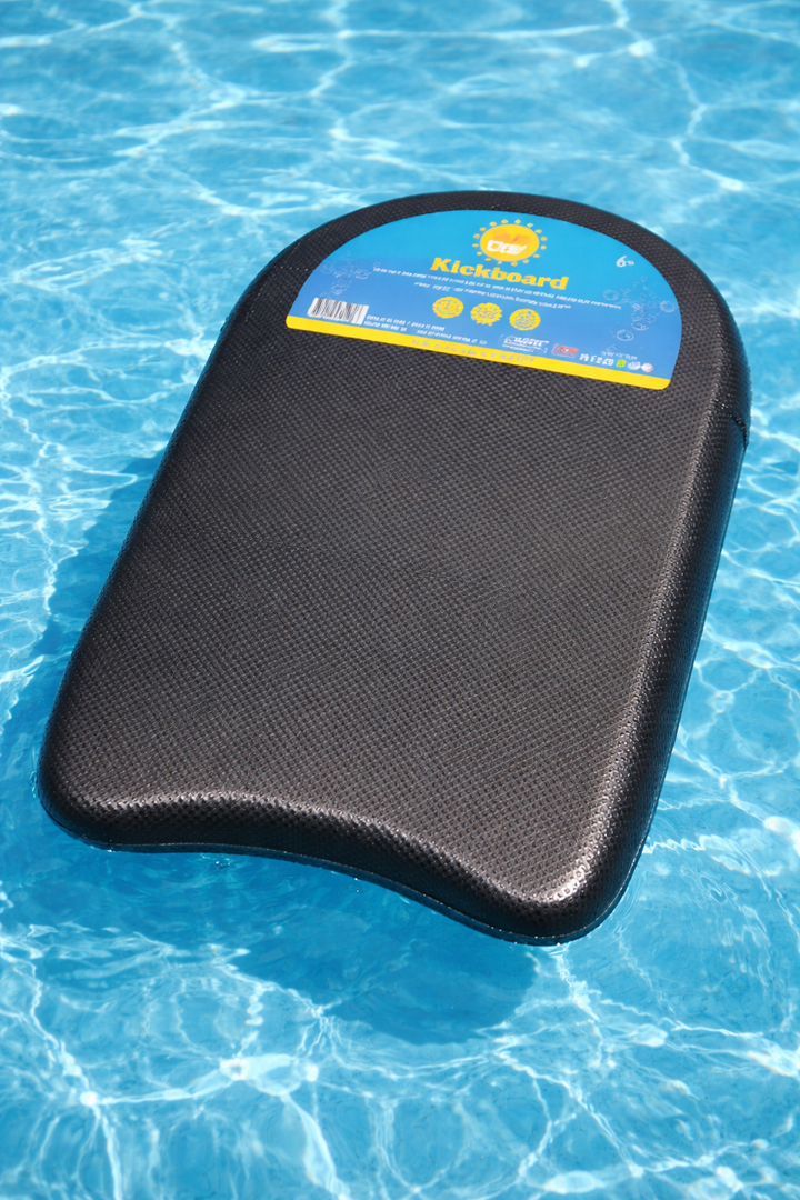 Sunday kickboard Ages 6+