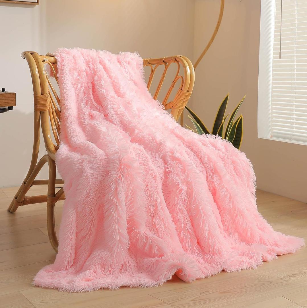 XeGe Plush Faux Fur Throw, Pink Luxurious 50x60 Shaggy Furry Blanket, Warm Soft Fuzzy Fluffy Lap Blanket for Sofa Bed Office Lightweight (50"x60")
