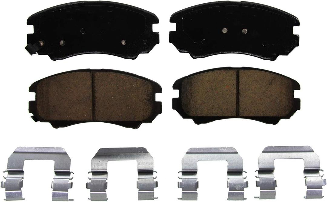 Wagner QS ZD924A Disc Brake Pad Set, Chamfered Edges for Smooth, Quiet Stops, Fits 20072010 Hyundai Elantra, 20122013 Kia Soul