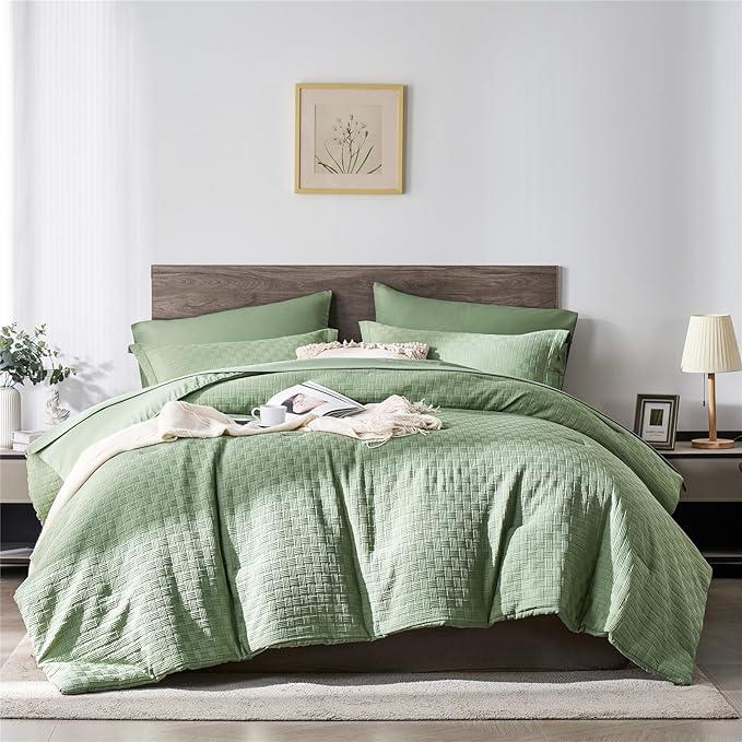 KAKIJUMN 5 Piece King Bed in a Bag Pintuck Bedding Comforter Set