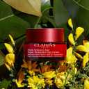 Clarins Super Restorative Day Cream, Broad Spectrum SPF 15 Sunscreen | Anti-Aging Moisturizer For Mature Skin Weakened By Hormonal Changes | Replenishes, Illuminates & Densifies Skin|Targets Wrinkles