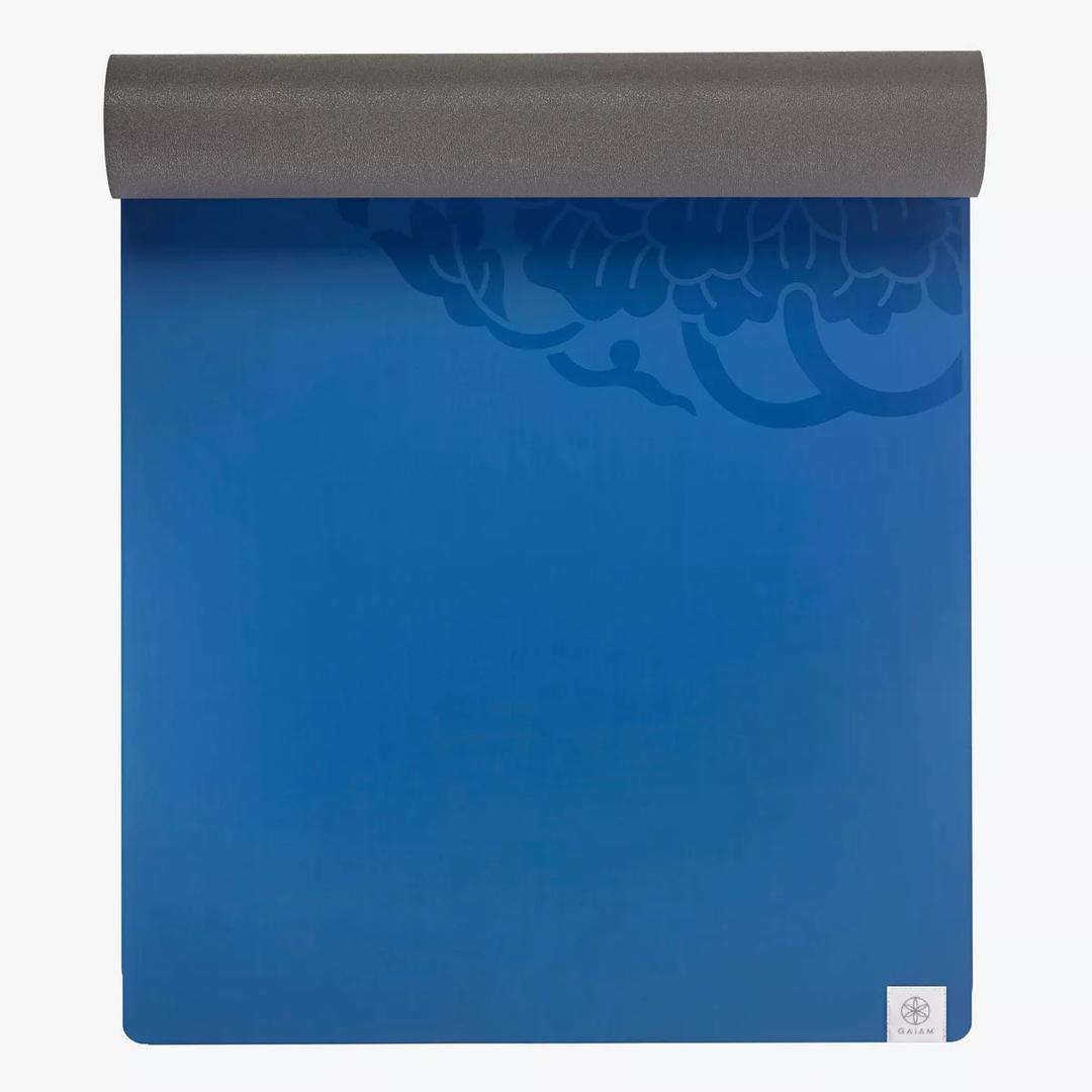 Gaiam Dry-Grip Yoga Mat - 5mm Thick Non-Slip Exercise & Fitness Mat for Standard or Hot Yoga, Pilates and Floor Workouts - Cushioned Support, Non-Slip Coat - 68 x 24 Inches