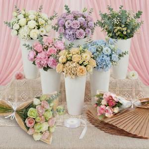 LemonRoad 56 Pcs Flower Bar Buckets Set Kit 6 Pcs Galvanized Bucket Bar 50 Packs Kraft Paper Flowers Gift Bags for Wedding and Cut Flowers, Balcony Garden(Transparent,Plastic,9.8 Inch)