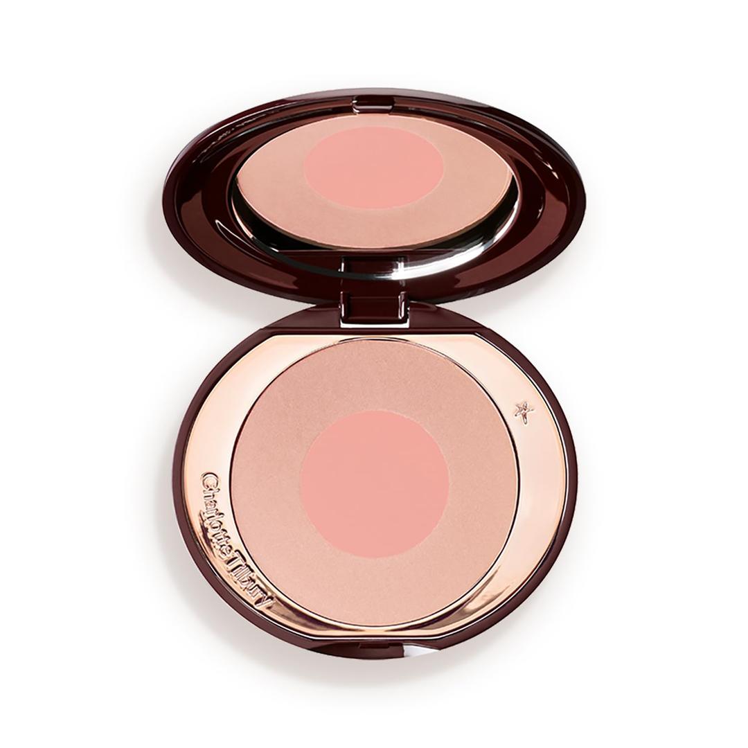 Charlotte Tilbury Cheek to Chic Powder Blush - Two-Tone Cheek Makeup with a Radiant, Luminous Finish - Buildable Color that Smooths, Buffs & Blends for a Light Reflecting Glow (First Love - Peach)