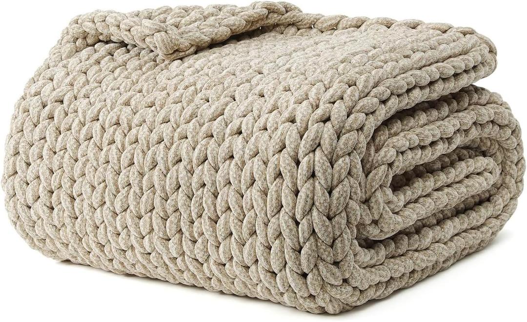 YnM Chenille Weighted Blanket, Handmade Chunky Knitted Design, Soft and Cozy, Temperature Regulating and Breathable, Machine Washable Throw for Sleep or Home Decor (Beige, 50x60 Inch, 10lbs)