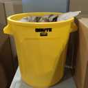 Rubbermaid Commercial Products BRUTE Heavy-Duty Round Trash/Garbage Can, 10-Gallon, Yellow, Outdoor Waste Container for Landscapers/Construction/Restaurants/Back of House/Offices/Warehouses