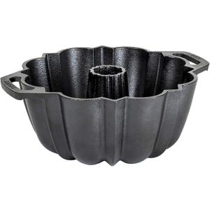 Lodge Cast Iron Fluted Cake Pan