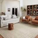Loloi Chris Loves Julia Polly Antique/Mist 2'-3" x 3'-9" Accent Rug
POL-03 Approx. 2x4 Ivory / White Entryway Kitchen, Modern, Timeless, Classic, Hand-Tufted, Neutral, Accent Rug