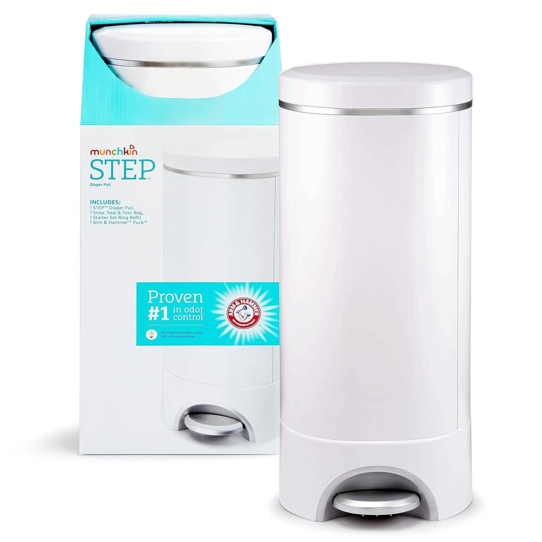 Munchkin STEP Diaper Pail Powered by Arm & Hammer, #1 in Odor Control, Award-Winning, Includes 1 Snap, Seal & Toss Bag, 1 Starter Refill Ring, and 1 PUCK Baking Soda Cartridge